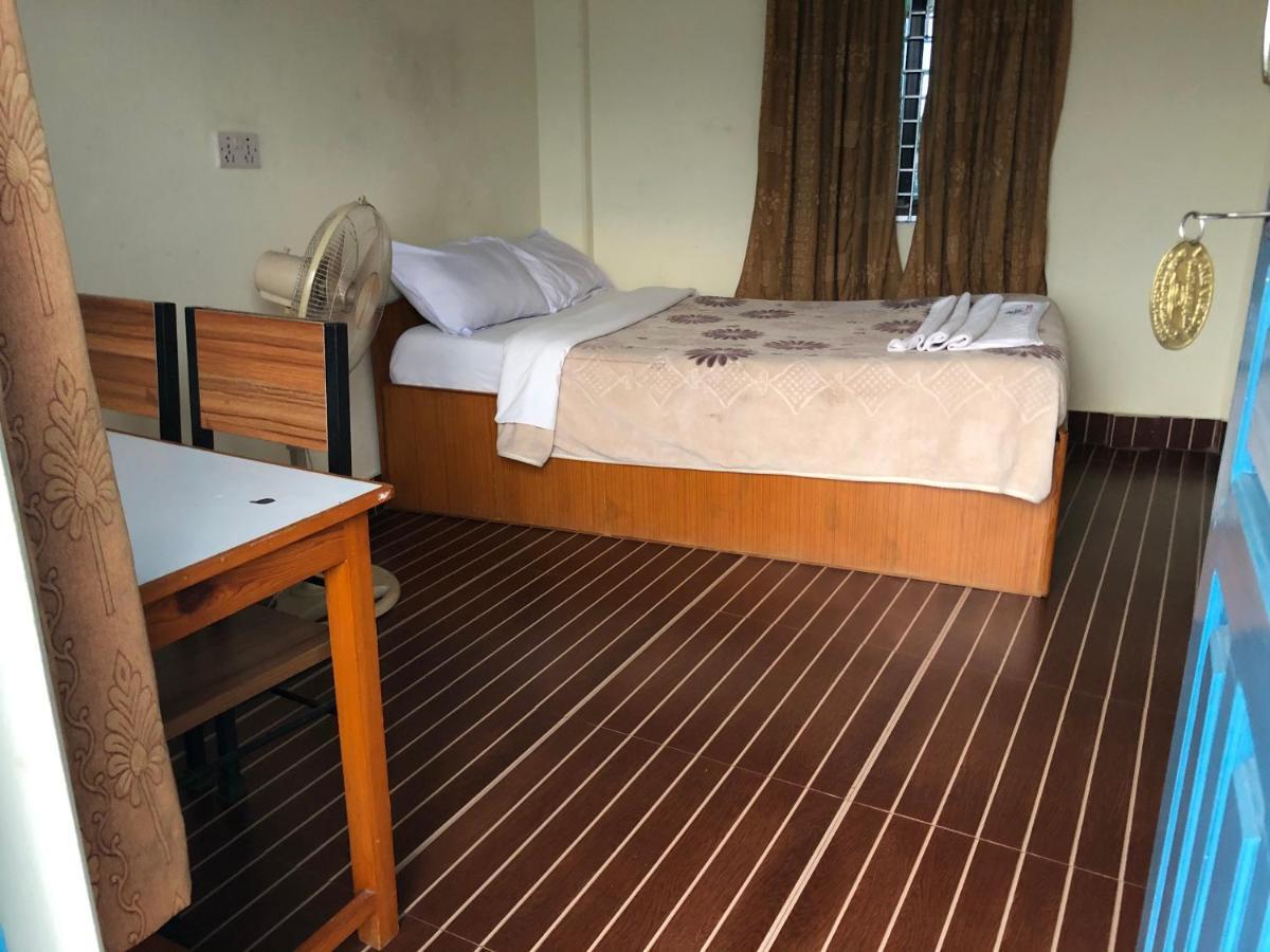 Lake Vision Guesthouse Pokhara Exterior photo